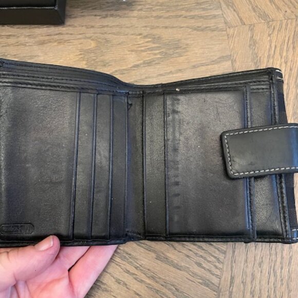Vintage COACH Bifold ID Wallet Black Signature C Logo - Picture 3 of 5